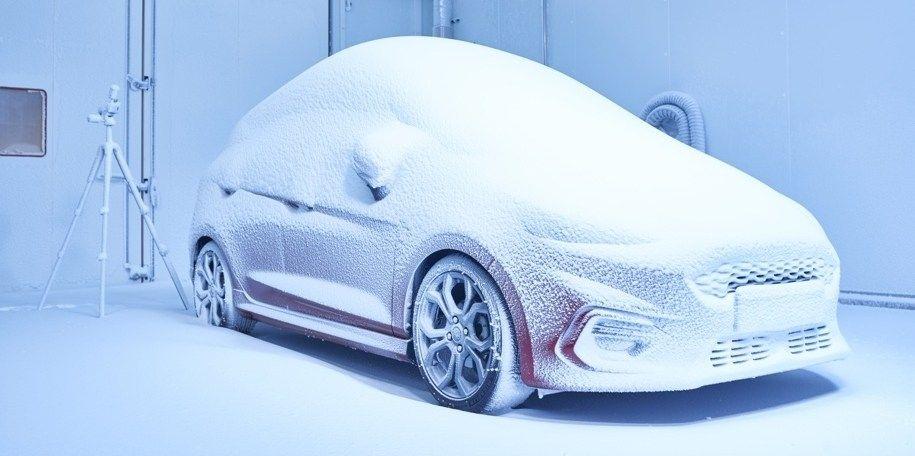 Для тестирования машин Ford построил «Фабрику погоды»