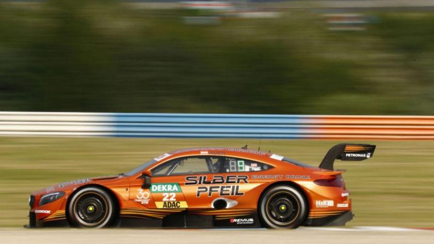Лукас Ауэр показал лучшее время в первой квалификации DTM в Лаузице