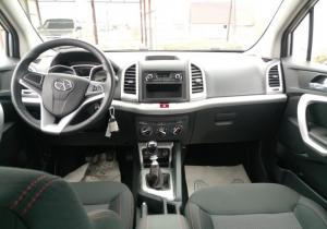 В России возобновились продажи китайских кроссоверов JAC