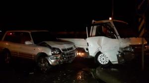 Грузовик врезался в автомобиль с ребенком в Алматы