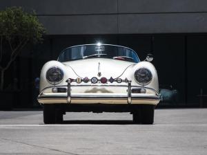 Porsche, пробывший в один руках 51 год, выставят на торги