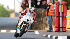 На острове Мэн стартовал Tourist Trophy 2018
