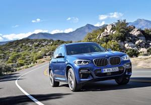 Компания BMW добавила новые двигатели кроссоверам X3 и X4