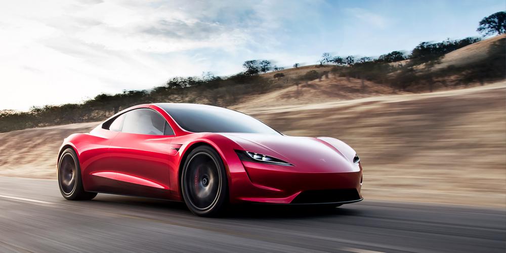 В России начался прием заказов на самую быструю Tesla