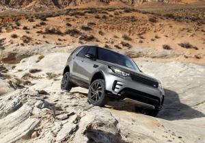 Land Rover научатся ездить по бездорожью без водителя