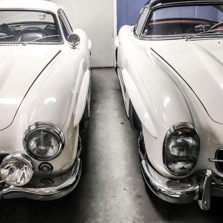 Два Mercedes-Benz 300 SL, простоявших в гараже более 50 лет, пустят с  молотка