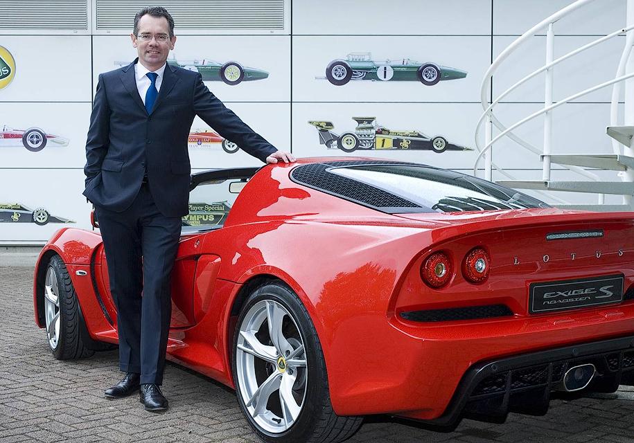 Новым шефом британской марки Lotus стал китаец из Geely
