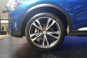 В Китае представили подделку под Lamborghini Urus