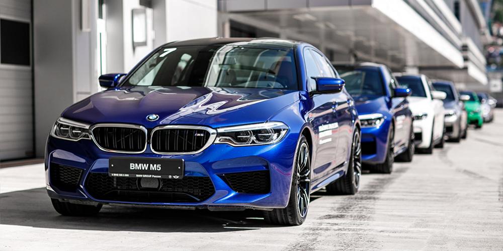 Дилеры заявили о росте цен на автомобили BMW и Mercedes-Benz
