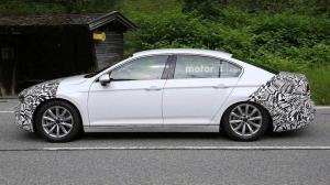 Шпионы засветили обновленный седан Volkswagen Passat. Обещают гибрид с увеличенным пробегом