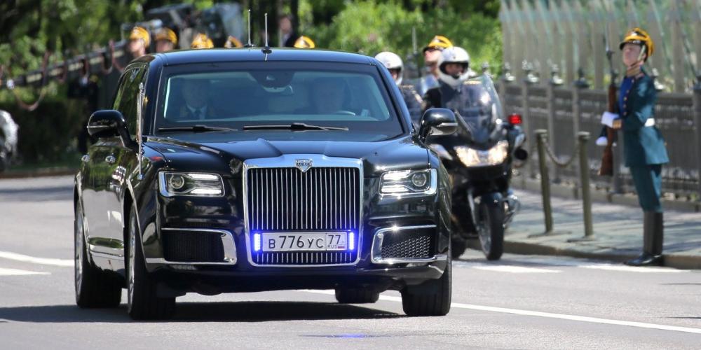 Патриарх Кирилл может пересесть на лимузин Aurus
