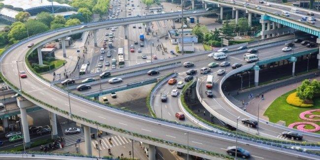 В Китае внедряют глобальную систему слежки за автомобилями
