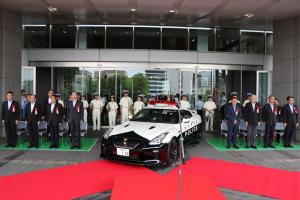Nissan GT-R заступил на службу в полицию