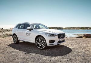 Автомобили Volvo будут делать из рыболовных сетей и старых бутылок