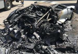 Суперкар Ford GT уничтожили при первой поездке