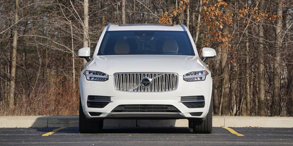 Новый Volvo XC90 получит автопилот