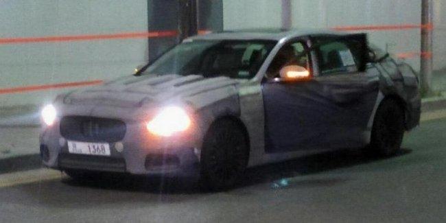 Большой седан Kia Quoris нового поколения замечен на тестах
