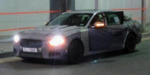 Большой седан Kia Quoris нового поколения замечен на тестах
