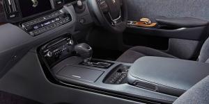 Самую роскошную Toyota оценили в 11 миллионов рублей