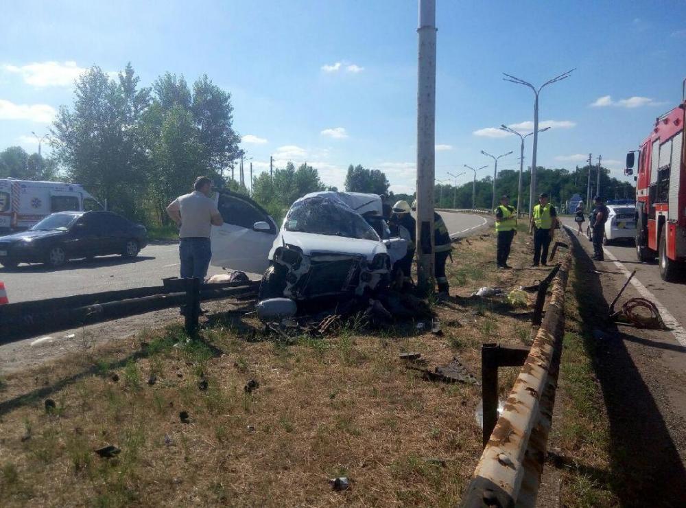 На Украине в ДТП погибли три человека