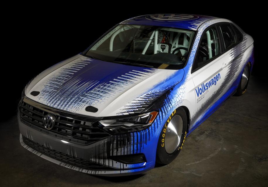 Volkswagen Jetta преодолеет 330 километров в час