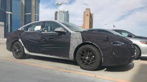 Новую Hyundai Sonata получилось сфотографировать во время дорожных тестов