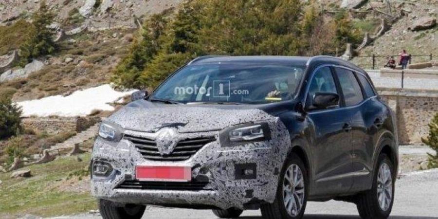 Обновленный Renault Kadjar попался в объективы фотошпионов