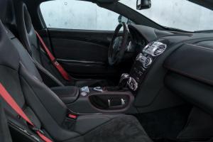 Mercedes-Benz продаст музейный суперкар SLR McLaren