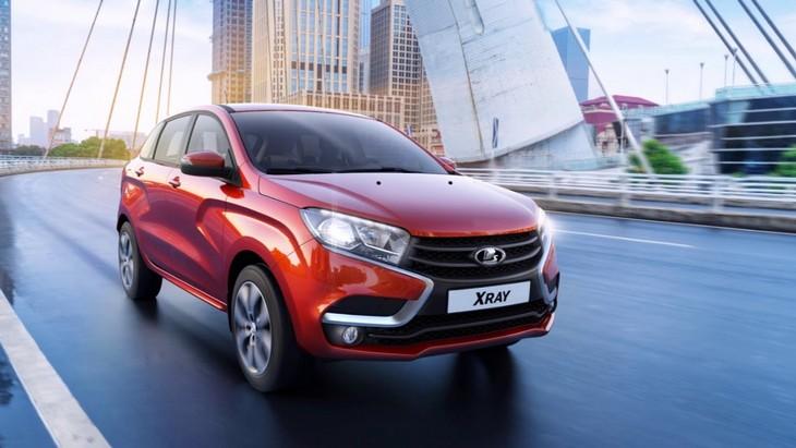 Lada XRAY показал рекордный обвал продаж