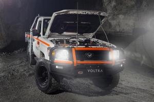 2018 Toyota Land Cruiser by Voltra