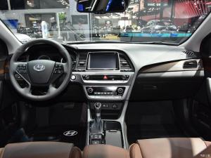 Hyundai Sonata PHEV