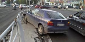 Дорожные ограждения будут ремонтировать по-новому