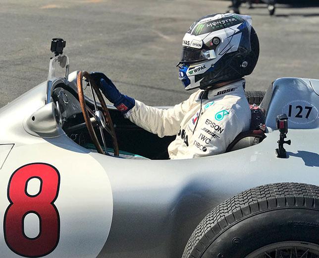 Боттас: Пилотировать Mercedes W196 очень интересно