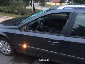 В Бресте пьяный на Renault насмерть сбил 23-летнего парня