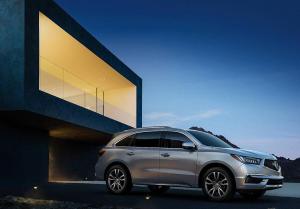 Acura улучшила семиместный кроссовер MDX