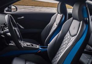 Обновленное спорткупе Audi TTS: первые фотографии