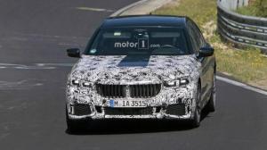 В сеть попали шпионские фото новой BMW 7-й серии