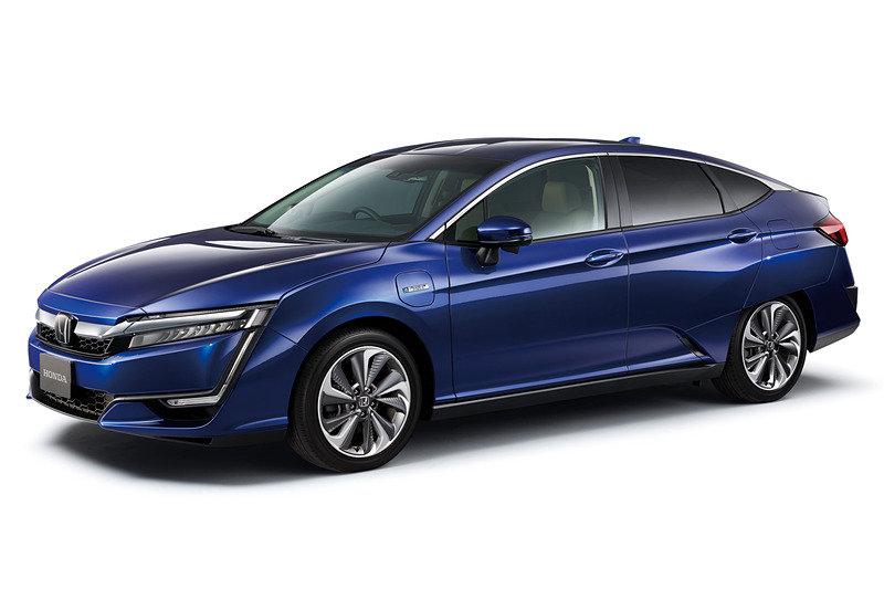 Подзаряжаемый гибрид Honda Clarity PHEV в Японии: почти 115 км на одной зарядке