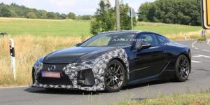 Новое спортивное купе Lexus LC F засекли на тестах в Германии
