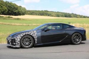 Новое спортивное купе Lexus LC F засекли на тестах в Германии