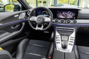 Mercedes назвал цены на новый AMG GT 4