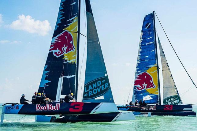 Гонщики Red Bull соревнуются в парусном спорте