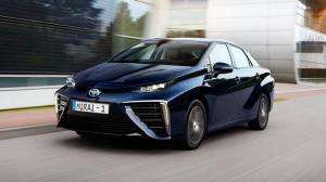 Toyota начнет производство водородных внедорожников и пикапов