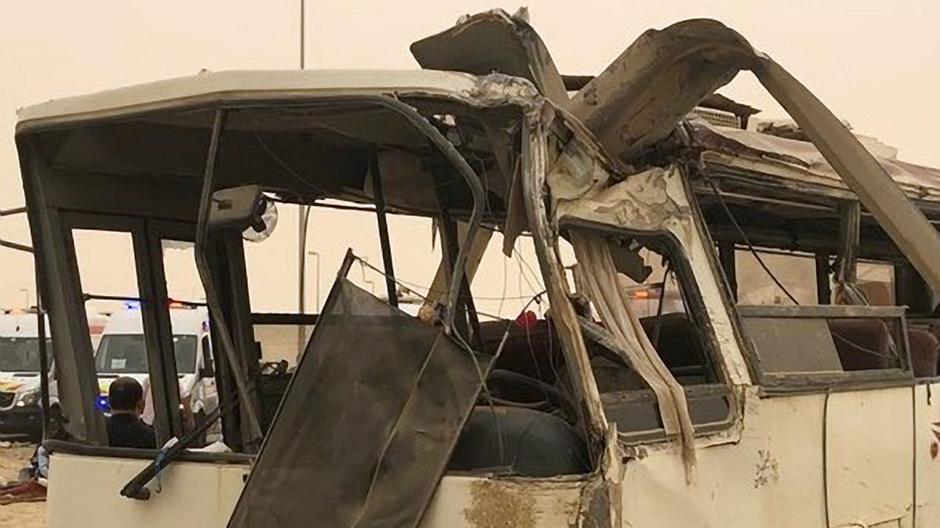 В Абу-Даби в ДТП с автобусом погибли три человека, десятки пострадали