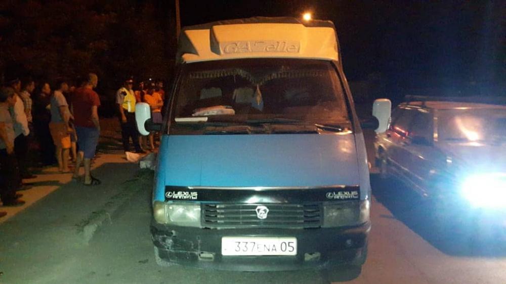 «Газель» насмерть сбила алматинца 
