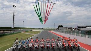 Все 13 мотоциклов Ducati Panigale V4 S Race of Champions продали с аукциона