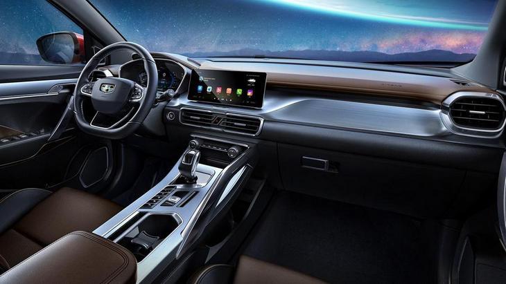 Geely раскрыл салон будущего кроссовера SX11
