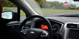 Ford научился подсказывать водителям о выезде на «встречку»

