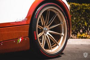 2017 Pagani Huayra Lampo