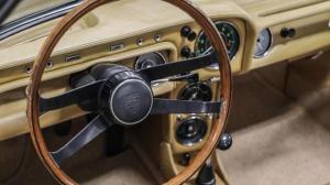 Самый необычный Porsche 911 в истории продадут за миллион долларов